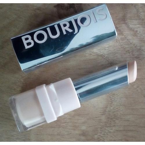 Bourjois Blur The Lines (Korektor do twarzy) - opinie | zdjęcie do recenzji od bbozenka
