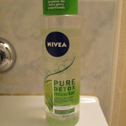 Nivea Pure Detox Micellar, Łagodny micelarny szampon  detoksykujący  z organiczną zieloną herbatą i limonką - opinie | zdjęcie do recenzji od 89fc2c2171a4d4a9893395074bafff4943c513c5_62cb5a01d2b5d