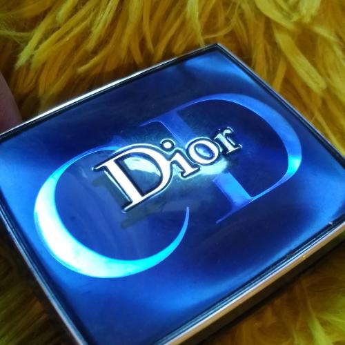 Christian Dior 5 - Colour Iridescent  Eyeshadow (Lśniące cienie do powiek) - opinie | zdjęcie do recenzji od szminka2010 - 1