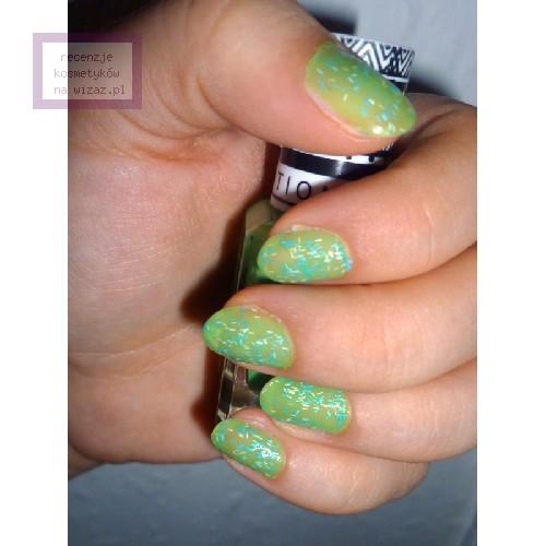 Barry M Confetti Nail Effects (Lakier do paznokci dający efekt konfetti) - opinie | zdjęcie do recenzji od sublime