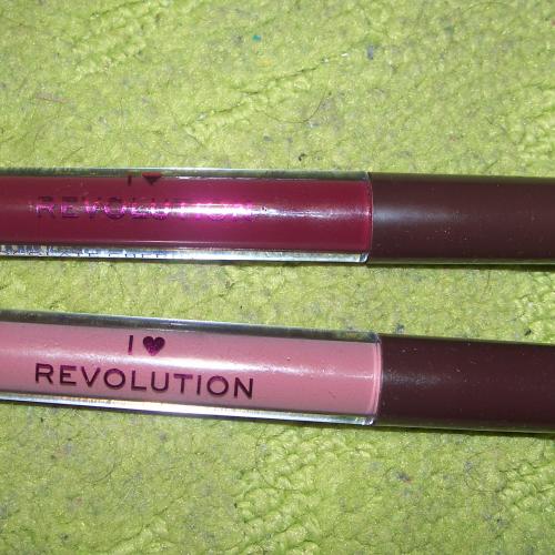 I Heart Revolution Chocolate Lipgloss (Czekoladowy błyszczyk do ust) - opinie | zdjęcie do recenzji od Smerfeta83