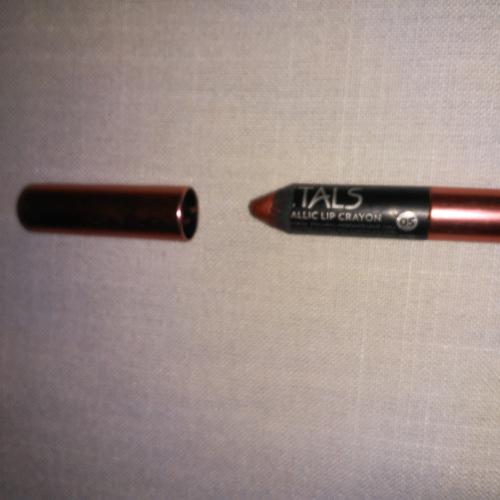 Golden Rose Metals, Matte Metallic Lip Crayon (Metaliczna matowa pomadka w kredce) - opinie | zdjęcie do recenzji od Natali_a1987