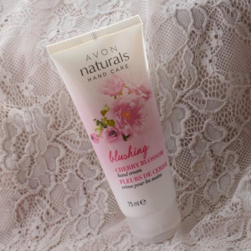 Avon Naturals, Cherry Blossom, Hand Cream (Krem do rąk 'Kwiat Wiśni') - opinie | zdjęcie do recenzji od dastiinqa