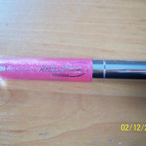 Essence XXXL Shine Lipgloss (Błyszczyk do ust) - opinie | zdjęcie do recenzji od Smerfeta83 - 1