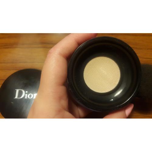 Christian Dior Diorskin, Forever & Ever Extreme Perfection & Matte Finish Loose Powder (Puder sypki) - opinie | zdjęcie do recenzji od Mmmalinowa - 1