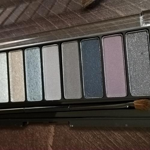 Rimmel Magnif'eyes, Smoke Edition Eye Contouring Palette (Paleta cieni do powiek) - opinie | zdjęcie do recenzji od intermanka - 4