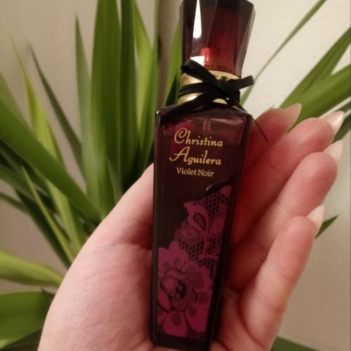 Christina Aguilera Violet Noir EDP - opinie | zdjęcie do recenzji od redcarpet93