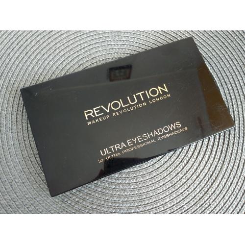 Revolution Beauty (Makeup Revolution) 32 Ultra  Professional Eyeshadows Flawless Matte 2 (Paleta 32 matowych cieni do powiek) - opinie | zdjęcie do recenzji od ksanaru - 2