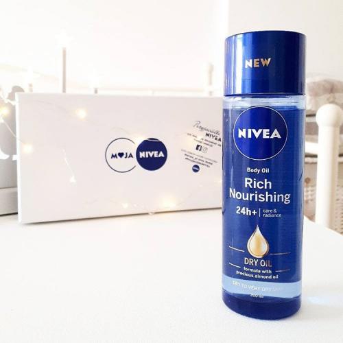 Nivea Rich Nourishing Body Oil, Dry Oil Formula with Precious Almond Oil (Odżywczy olejek do ciała) - opinie | zdjęcie do recenzji od inspiracjum