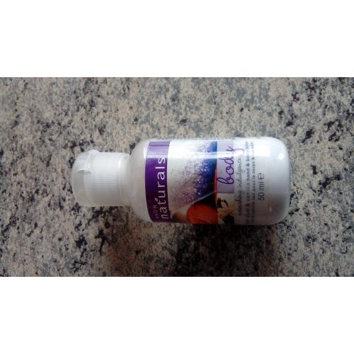 Avon Naturals, Sugar Plum & Vanilla, Body Lotion (Balsam do ciała `Śliwka i wanilia` (nowa wersja)) - opinie | zdjęcie do recenzji od majamonika