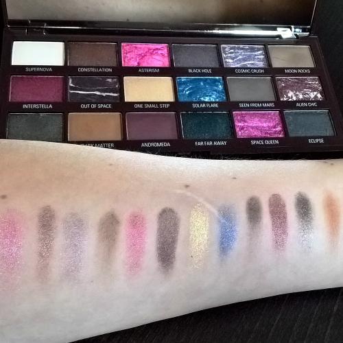 I Heart Revolution Galactic Chocolate Shadow Palette (Paleta 18 cieni do powiek) - opinie | zdjęcie do recenzji od intermanka - 3