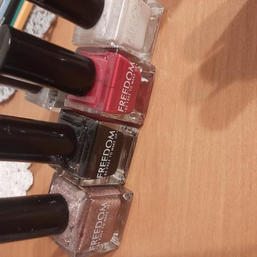 Freedom Makeup London Pro ImPact Nails (Lakier do paznokci) - opinie | zdjęcie do recenzji od patkakz