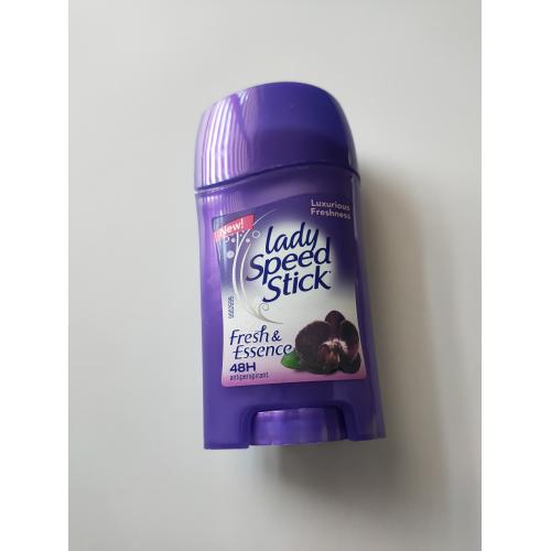 Lady Speed Stick Fresh & Essence Luxorious Freshness, Antyperspirant w sztyfcie - opinie | zdjęcie do recenzji od ReescueeMee