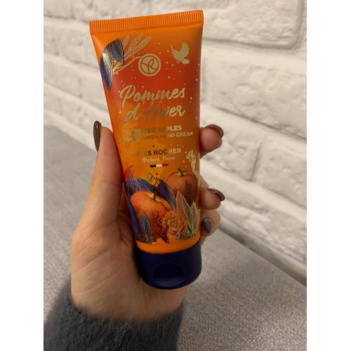 Yves Rocher Collection de Noel 2020, Creme Mains Pommes D'Hiver (Krem do rąk `Zimowa szarlotka`) - opinie | zdjęcie do recenzji od Martek27