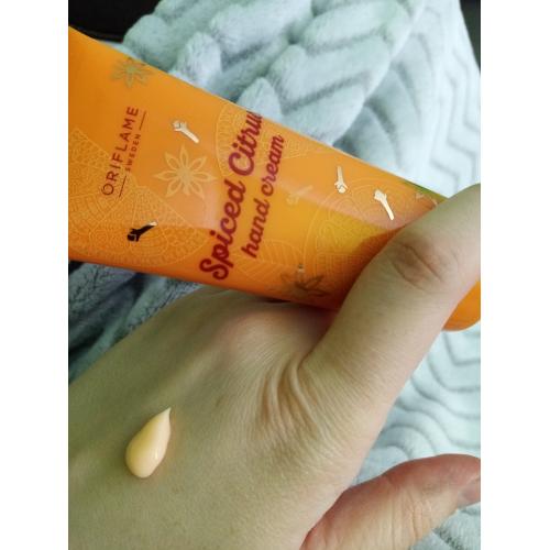 Oriflame Spiced Citrus, Hand Cream (Krem do rąk) - opinie | zdjęcie do recenzji od Wiola435