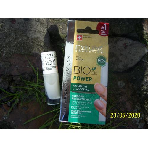 Eveline Cosmetics Nail Therapy professional, Bio Power, Naturalny utwardzacz odżywka-ratunek dla paznokci `Głęboka regeneracja` - opinie | zdjęcie do recenzji od Smerfeta83 - 1