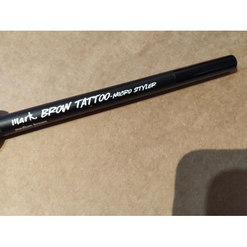 Avon Mark, Brow Tattoo - Micro Styler (Tatuaż do brwi  we flamastrze) - opinie | zdjęcie do recenzji od teczowaosmiornica - 1
