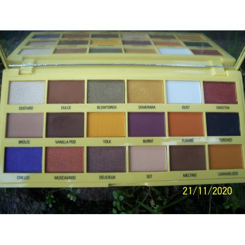 I Heart Revolution Creme Brulee Chocolate Shadow Palette (Paleta 18 cieni do powiek) - opinie | zdjęcie do recenzji od Smerfeta83 - 1