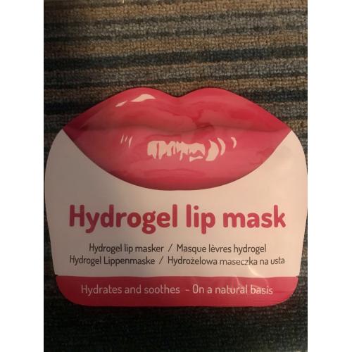Mascot Europe BV Hydrogel Lip Mask (Hydrożelowa maseczka na usta) - opinie | zdjęcie do recenzji od brzozowskaaa - 1