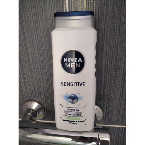 Nivea Men, Sensitive, Łagodzący żel pod prysznic - opinie | zdjęcie do recenzji od Wiolka0309