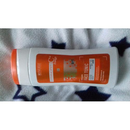 Revuele Vitanorm C + Energy, Vitamin Face Tonic (Tonik do twarzy z witaminami) - opinie | zdjęcie do recenzji od Wikikatalex