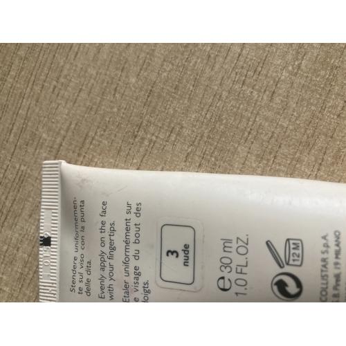 Collistar Long-Lasting Matte Foundation Zero Imperfections SPF 10 (Trwały podkład matujący `Zero niedoskonałości`) - opinie | zdjęcie do recenzji od pannalotta - 3