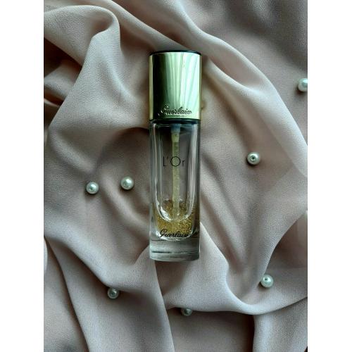 Guerlain L`Or Radiance Concentrate With Pure Gold Make - Up Base (Baza pod makijaż z pigmentami złota) - opinie | zdjęcie do recenzji od Kasiaka0696