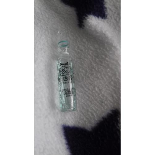 Douglas Collection Collection, Clear Focus, Purifying Ampoules (Ampułka do twarzy) - opinie | zdjęcie do recenzji od Wikikatalex - 3