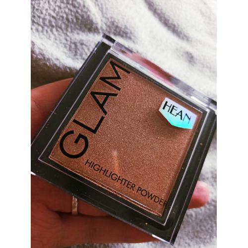 Hean Glam, Highlighter Powder (Rozświetlacz do twarzy i ciała (stara wersja)) - opinie | zdjęcie do recenzji od Anaaneczka - 1