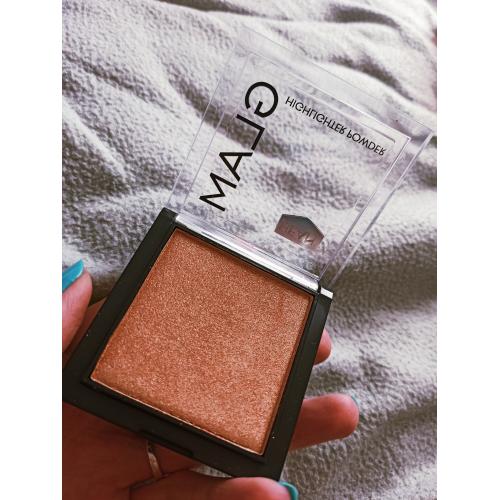 Hean Glam, Highlighter Powder (Rozświetlacz do twarzy i ciała (stara wersja)) - opinie | zdjęcie do recenzji od Anaaneczka - 2