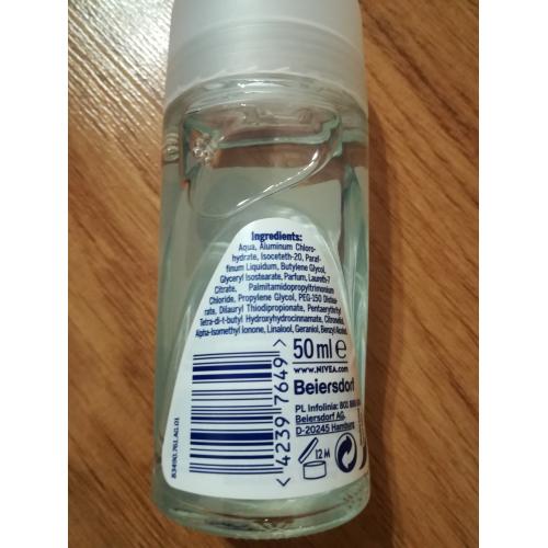 Nivea Black & White Invisible Ultimate Impact Anti-perspirant Roll-on 48h (Antyperspirant w kulce) - opinie | zdjęcie do recenzji od Lukrecja63 - 1