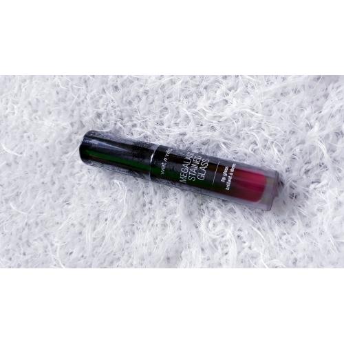 Wet n Wild Megalast Stained Glass (Lustrzany błyszczyk) - opinie | zdjęcie do recenzji od Ann9555