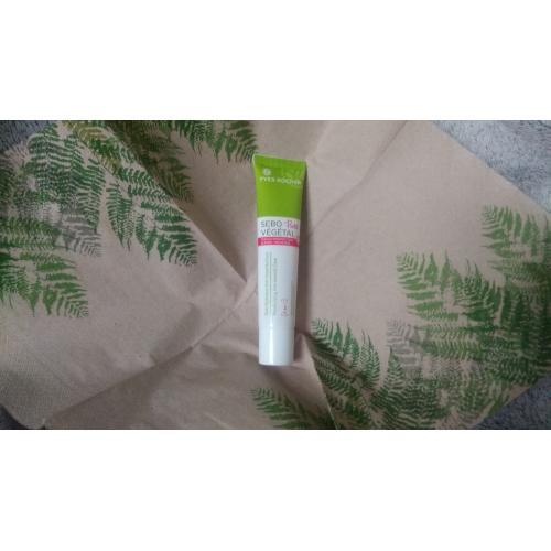 Yves Rocher Sebo Pure Vegetal,  4-in-1 Moisturizing Blemish Care (Krem nawilżający przeciw niedoskonałościom 4w1) - opinie | zdjęcie do recenzji od misiaczek1995