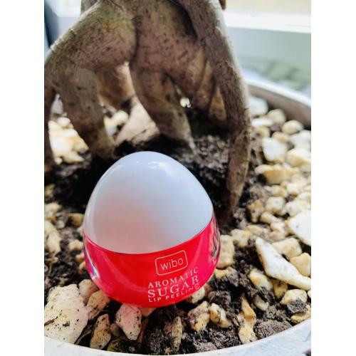 Wibo Aromatic Sugar, Lip Peeling (Aromatyczny peeling cukrowy do ust z efektem chłodzącym (stara wersja)) - opinie | zdjęcie do recenzji od Magda_Lena_Magda - 1