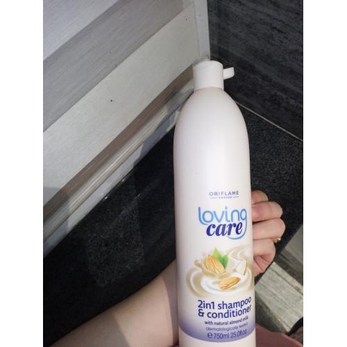 Oriflame Loving Care, 2 in 1 Shampoo & Conditioner (Szampon z odżywką do każdego rodzaju włosów) - opinie | zdjęcie do recenzji od Wiola435