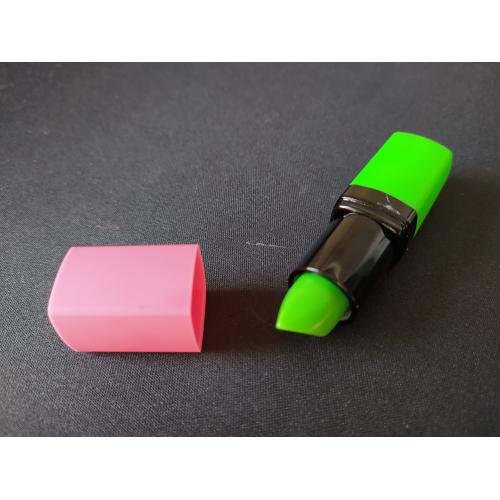 Barry M Genie Colour Changing Lip Paint (Pomadka dopasowująca się do pH ust) - opinie | zdjęcie do recenzji od marta_jamniczeq