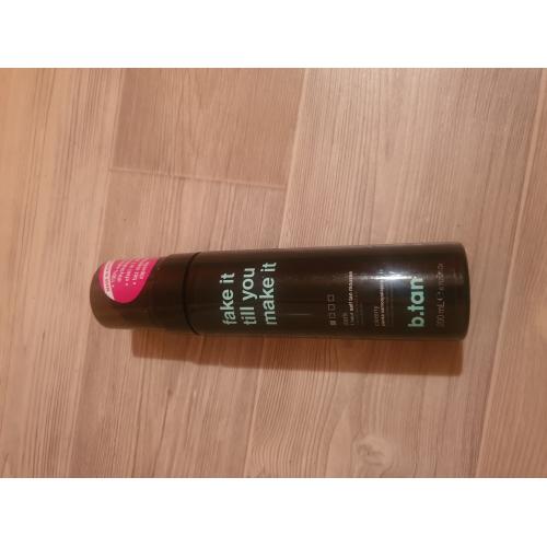 b.tan Fake It Till You Make It, Self Tan Mousse (Samoopalacz w piance) - opinie | zdjęcie do recenzji od AnnBelle28