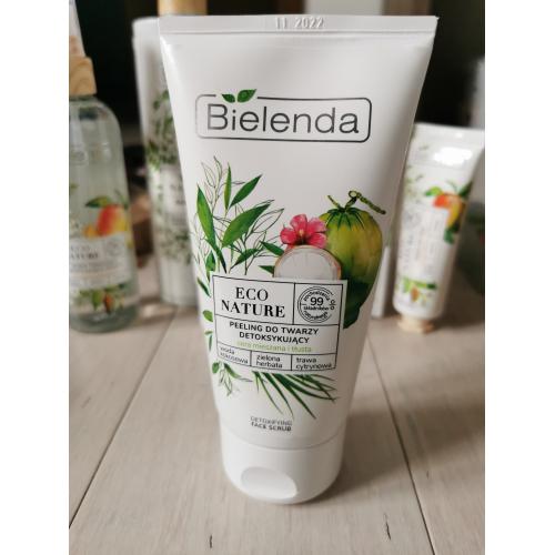 Bielenda Eco Nature, Peeling do twarzy detoksykujący `Woda kokosowa + zielona herbata + trawa cytrynowa` - opinie | zdjęcie do recenzji od Jowi25