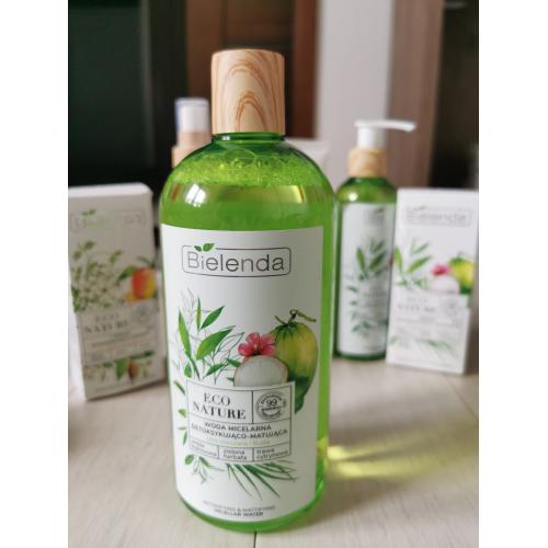 Bielenda Eco Nature, Woda micelarna do oczyszczania i demakijażu detoksykująco-matująca `Woda kokosowa + zielona herbata + trawa cytrynowa` - opinie | zdjęcie do recenzji od Jowi25