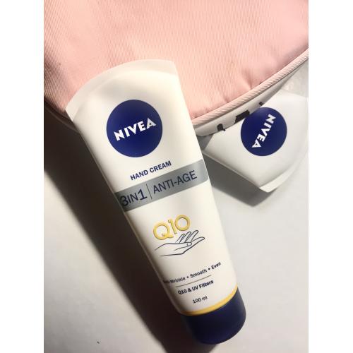 Nivea Hand Cream 3 in 1 Anti -Age Care (Przeciwzmarszczkowy krem do rąk 3 w 1 anti -age) - opinie | zdjęcie do recenzji od 49510cba5fef09f401ffe3f49994f01f3485a7ad_607cb9f26ba11