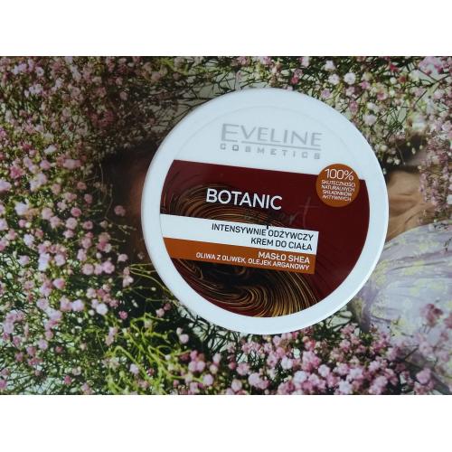 Eveline Cosmetics Botanic Expert, Intensywnie odżywczy krem do ciała `Masło shea, oliwa z oliwek, olejek arganowy` - opinie | zdjęcie do recenzji od Moniczkasia