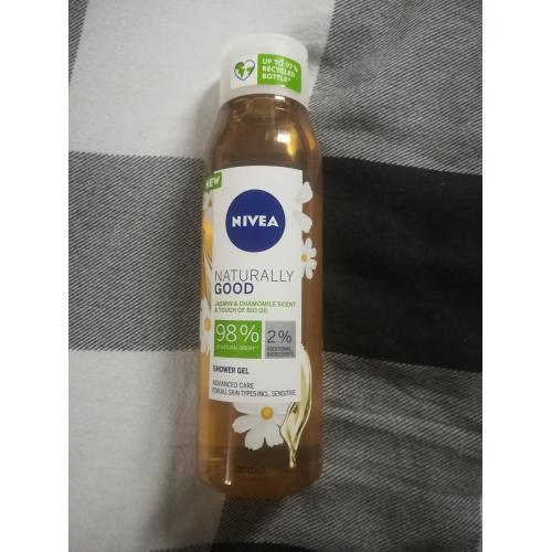 Nivea Naturally Good, Jasmin & Chamomile Scent & Touch Of Bio Oil Shower Gel (Żel pod prysznic `Jaśmin i rumianek`) - opinie | zdjęcie do recenzji od daria_tkaczyk - 2