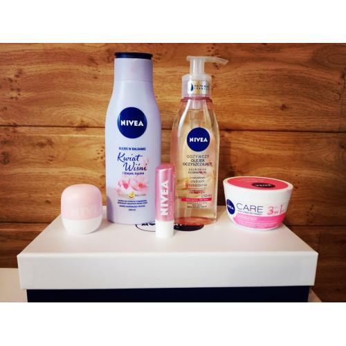 Nivea Odżywczy olejek oczyszczający z naturalnym olejkiem makadamia cera sucha - opinie | zdjęcie do recenzji od pycia1997