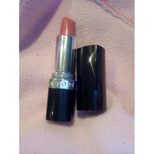 Avon Ultra Cream Color Lipstick (ULTRAkremowa szminka do ust (stara wersja)) - opinie | zdjęcie do recenzji od bibi0312