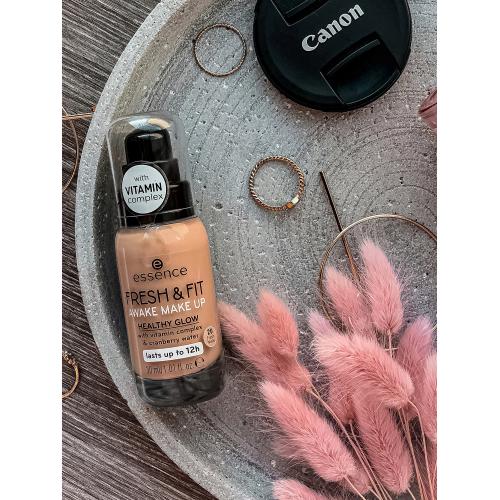 Essence Fresh & Fit, Awake Make-up (Podkład do twarzy) - opinie | zdjęcie do recenzji od Ania_poprostuAnia
