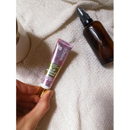 AA Wings of Color Lip Push-up Serum (Serum powiększające usta) - opinie | zdjęcie do recenzji od 3Musicals