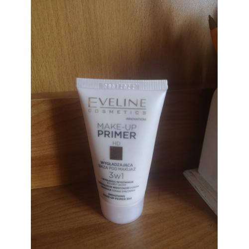 Eveline Cosmetics HD Long Lasting Formuła 24h, Make-up Primer (Matująca baza pod makijaż 3 w 1) - opinie | zdjęcie do recenzji od Nati668