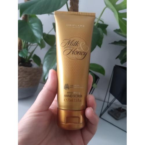 Oriflame Milk & Honey Gold, Smoothing Hand Scrub (Wygładzający scrub do rąk) - opinie | zdjęcie do recenzji od Moniula93 - 1