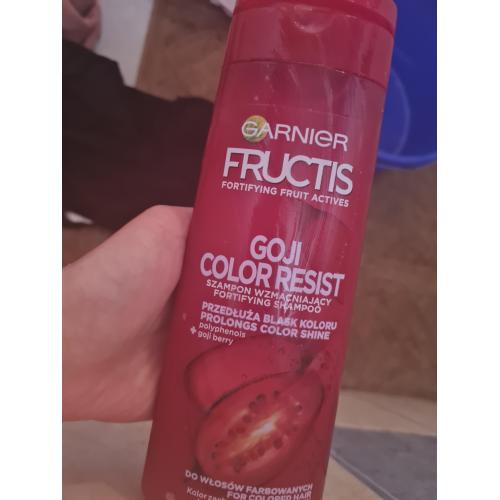 Garnier Fructis, Color Resist, Szampon wzmacniający z ekstraktem z jagód Acai (nowa wersja) - opinie | zdjęcie do recenzji od Ela_beauty98