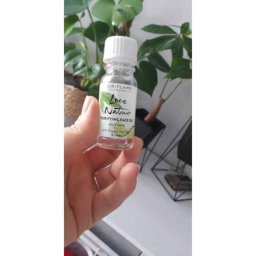 Oriflame Love Nature, Purifying Face Oil with Organic Tea Tree & Lime (Oczyszczający olejek z drzewem herbacianym i limonką) - opinie | zdjęcie do recenzji od Moniula93 - 1